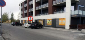 Parkering forbud rett utenfor butikkdøra. Ja ja.