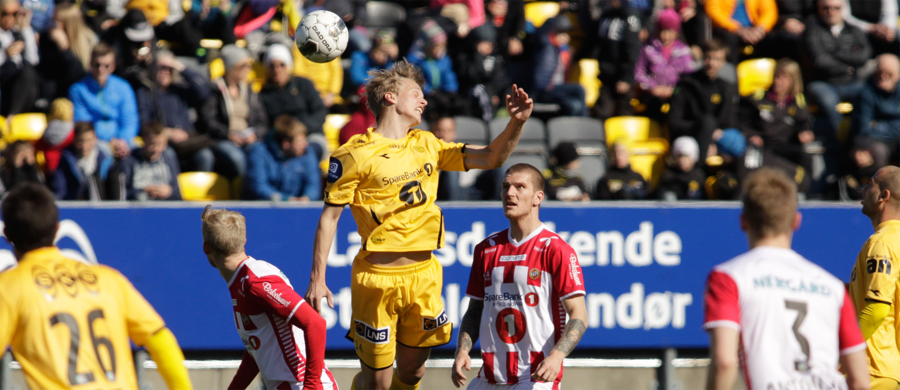 Ulrik Saltnes jobber, Zdenek Ondrášek ser på. Foto: Mats Torbergsen / NTB scanpix